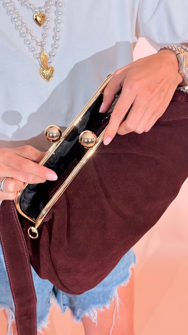 LEVA Clutch con chiusura oro effeto camoscio CLUTCH01 BURGUNDI 
