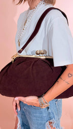 LEVA Clutch con chiusura oro effeto camoscio CLUTCH01 BURGUNDI 