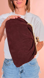 LEVA Clutch con chiusura oro effeto camoscio CLUTCH01 BURGUNDI 