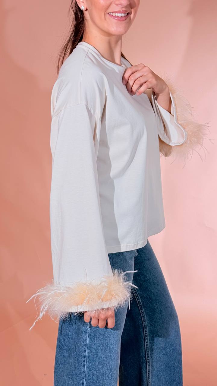 MOTEL t-shirt piuma W26M855 CREMA 