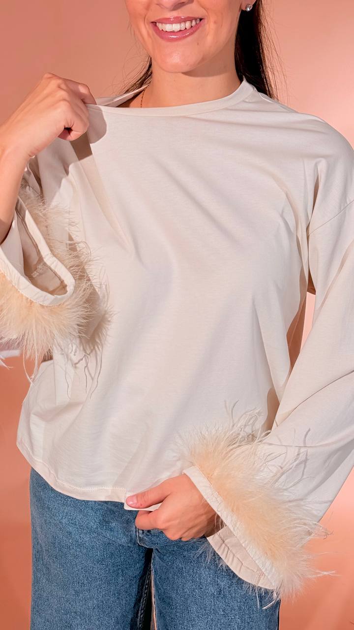MOTEL t-shirt piuma W26M855 CREMA 