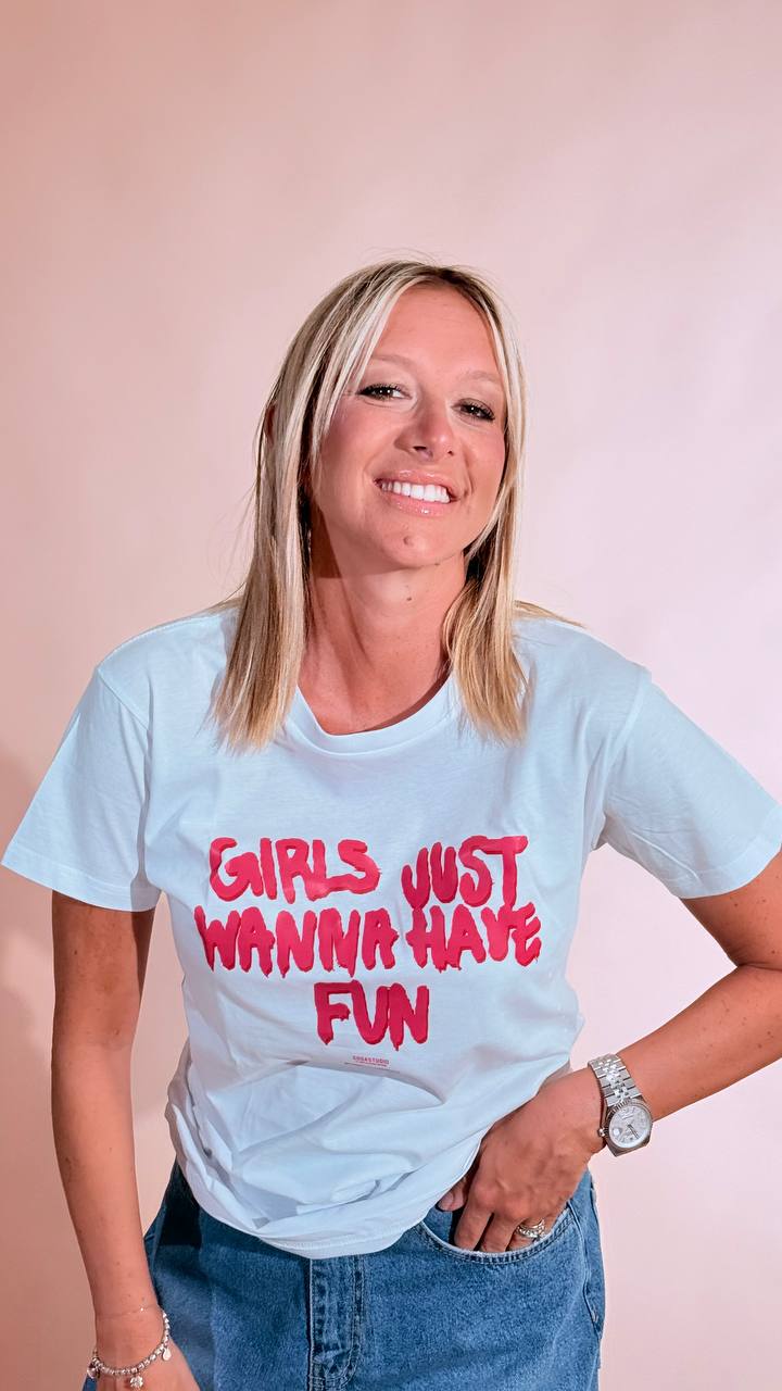 SODA "girl just wanna have fun" tshirt 0003 BIANCA 