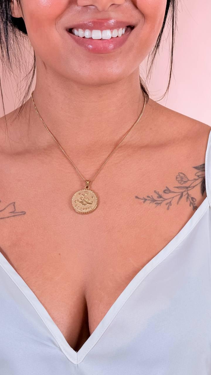 CLUB MANHATTAN Collana segno zodiale scorpione CLBMSCORPIONE ORO 