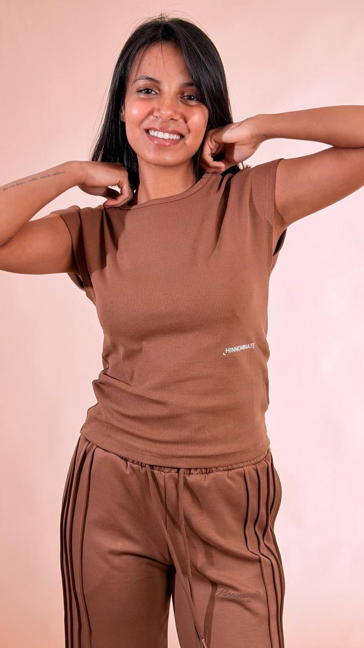 HINNOMINATE T-shirt costina HMABW02511 MOKA 
